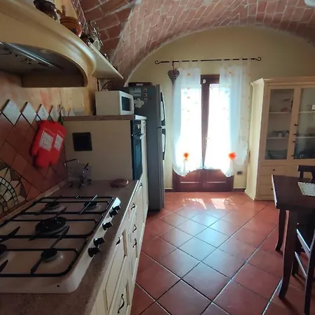 Da Barbara & Simone アパート Collemezzano